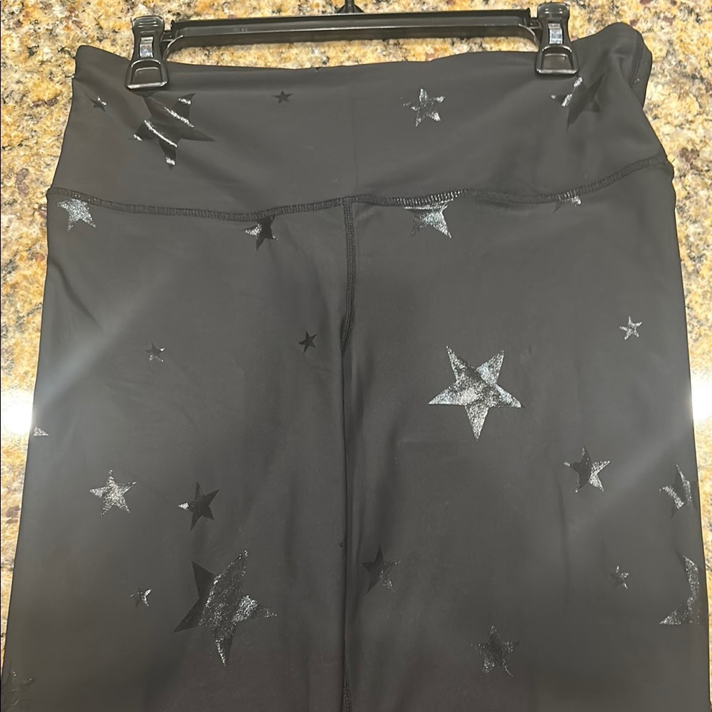 Mono B Black Star in You Foiled Leggings size XL
